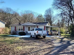 85 Nelson St SE, Silver Creek, GA 30173