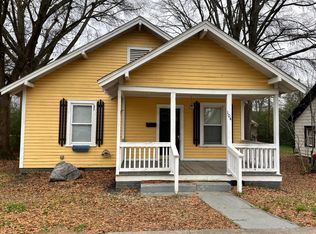 104 3rd St, Fountain Inn, SC 29644