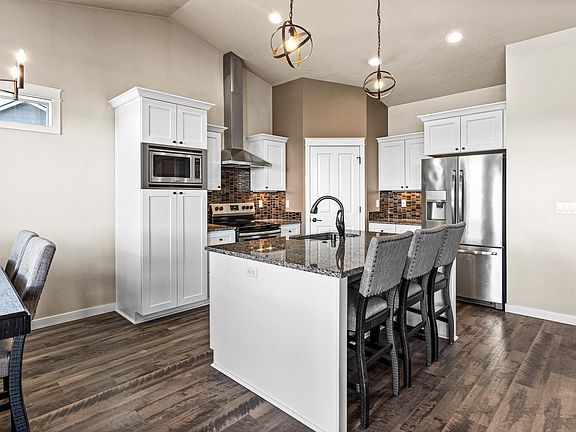 4th image of 26 Molly Rose Ct