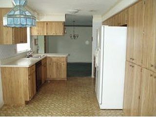2nd image of 241 W Hollyfern Pl