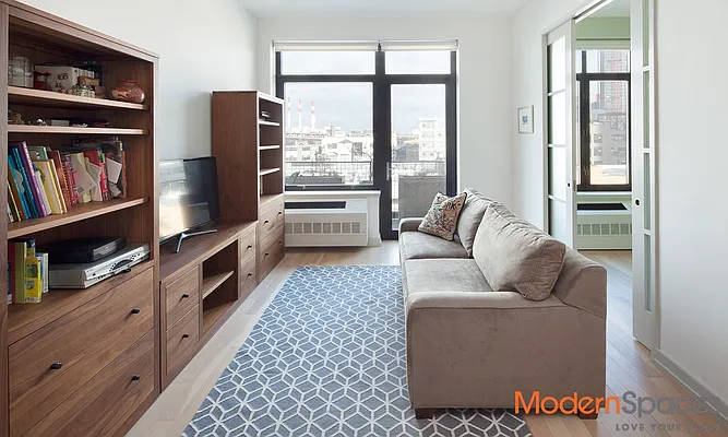 Sold by Modern Spaces | media 13