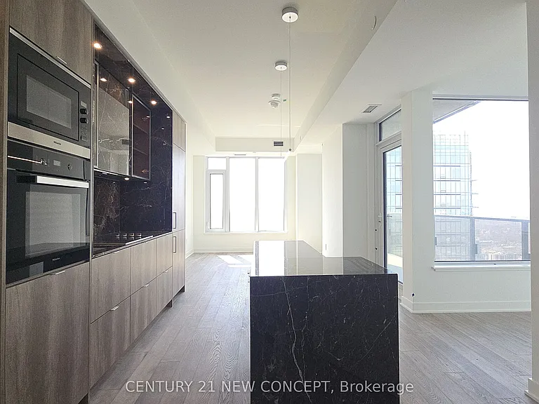 11 Yorkville Ave #5602 — Photo 7