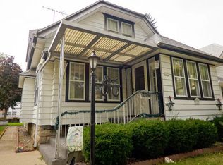3279 S New York Ave, Milwaukee, WI 53207