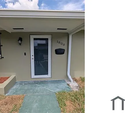 1800 NW 46th St — Photo 1