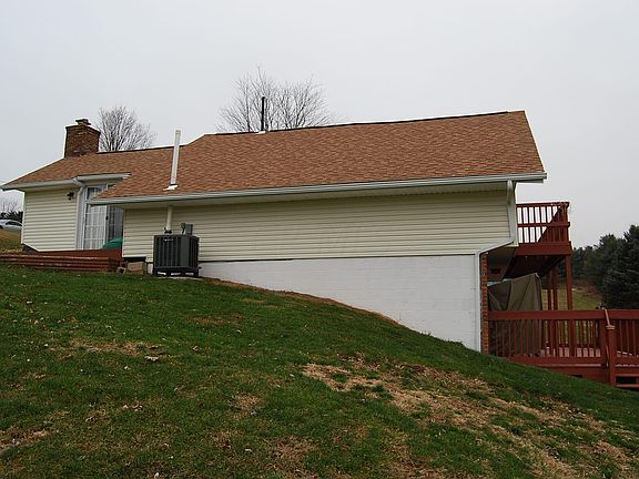 4th image of 92 Eden Dr NE