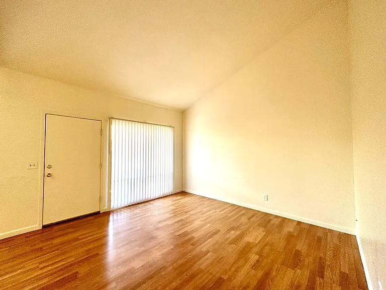 Presidio3231 — Photo 9