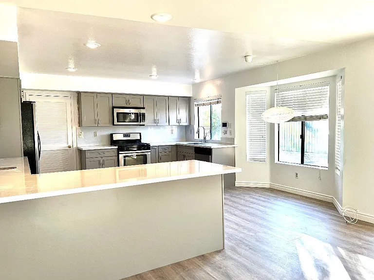 Kitchen counter tops for snack bar. Breakfast nook area.