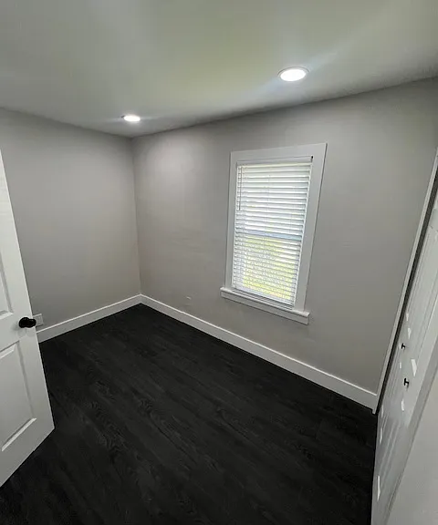 3174 Harris St — Photo 11