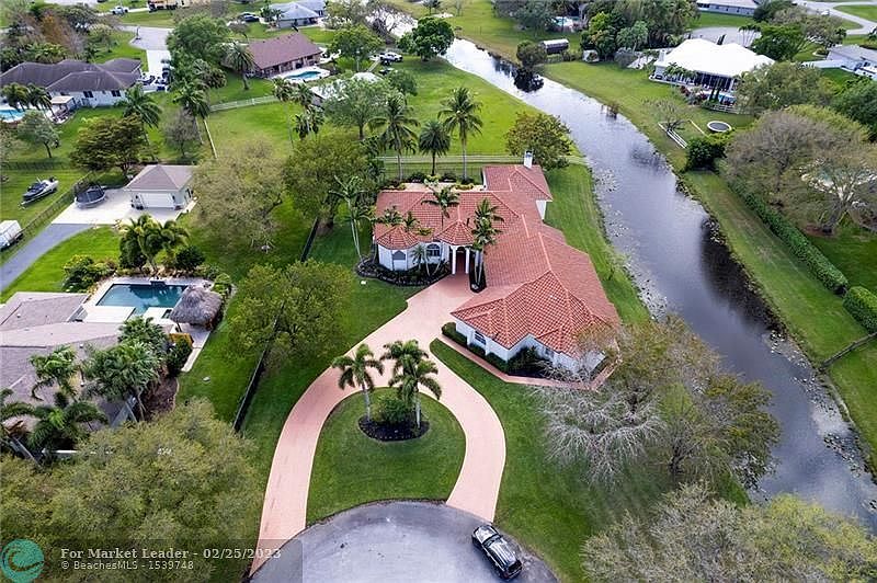 1st image of 20240 SW 51st Ct