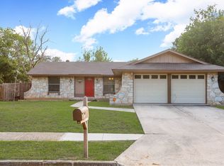 8226 Creekline Dr, San Antonio, TX 78251