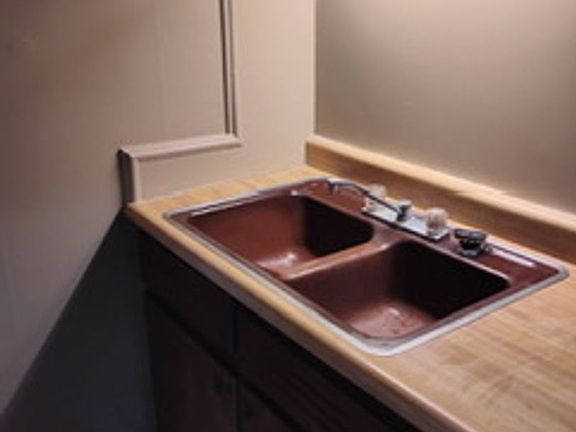 5th image of 1326 W 4th St #2