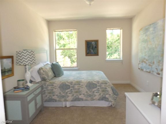 5th image of 3900 Cloverlane Dr #11022065