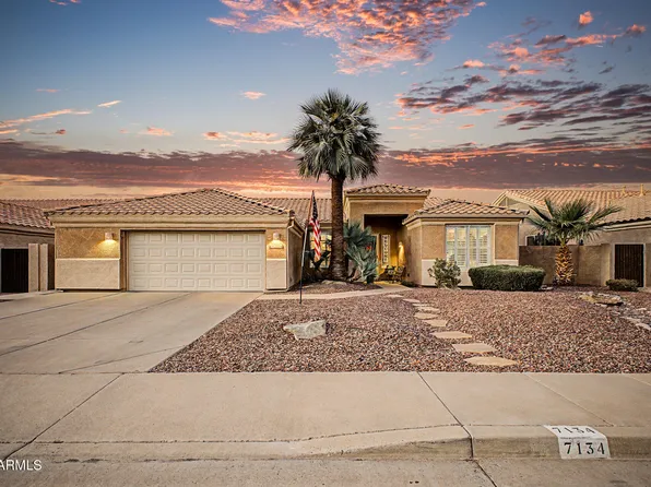 7134 E Lobo Avenue, Mesa, AZ 85209