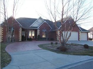 2602 N Lake Ridge St, Wichita, KS 67205