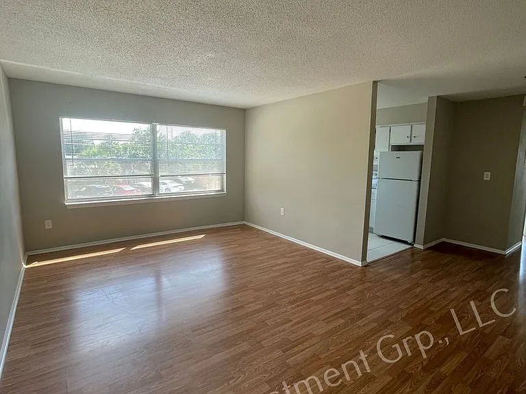 Move In Special 1 & 2 Bedrooms Available Minutes from the River — Photo 26