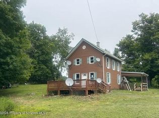10 Mattocks Rd, Meshoppen, PA 18630