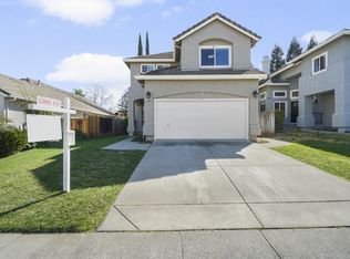 430 Rolling Oak Dr, Vacaville, CA