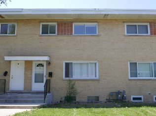 5 E Judith Ann Dr, Mount Prospect, IL 60056