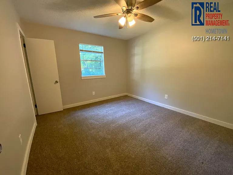 14225 Clayton Dr — Photo 6