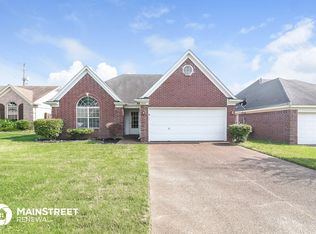 7039 Manslick Rd, Cordova, TN 38018