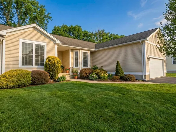 308 Miller St #6, Ludlow, MA 01056