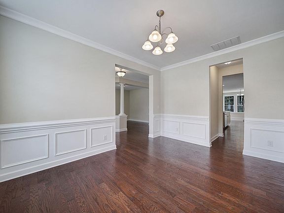 5th image of 2114 Clarion Dr