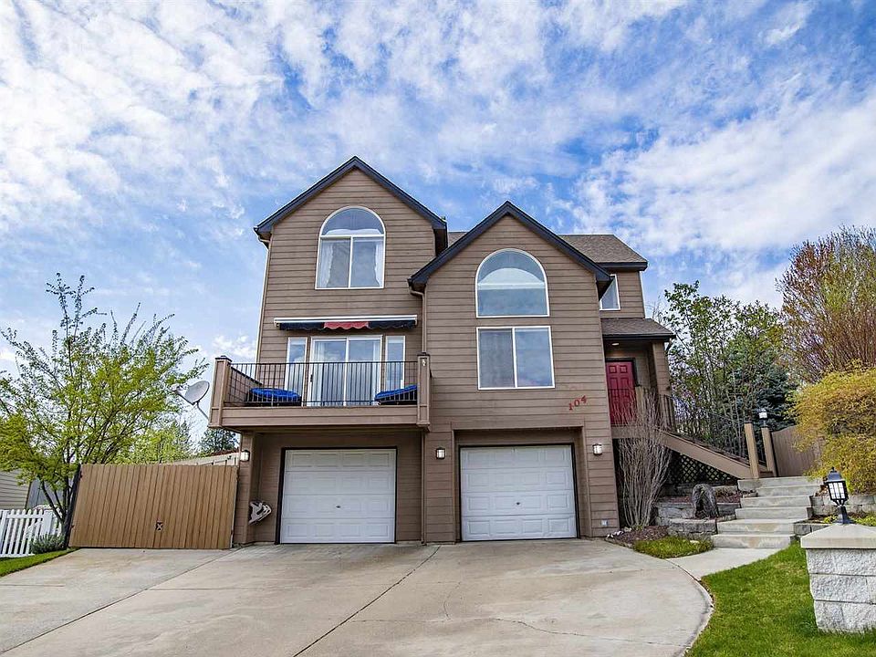 1st image of 104 S Beach Ct
