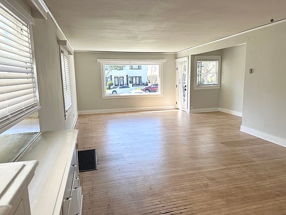 3rd image of 2741 E 2nd St #2747