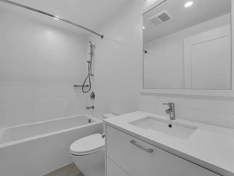 2381 Beta Ave #706 — Photo 3