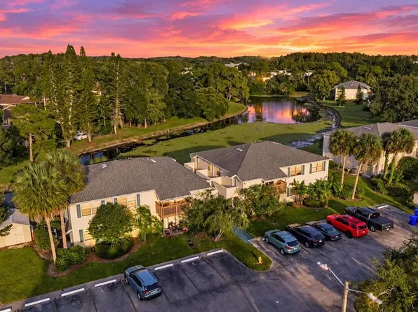 127 CAMPHOR DRIVE #E, OLDSMAR, FL 34677
