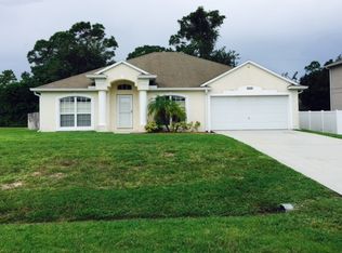 4422 SW Gadshaw Rd, Port Saint Lucie, FL 34953