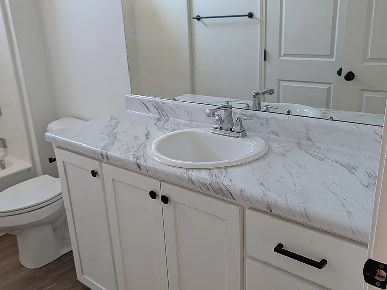 129 Edgefield Rd — Photo 8
