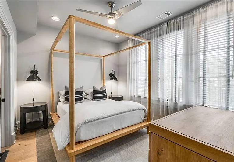 661 Auburn Ave NE #16 — Photo 7