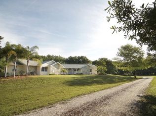 1101 Bern Creek Loop, Sarasota, FL 34240