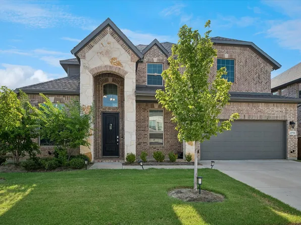 2712 Dickinson Dr, Corinth, TX 76210