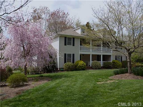 2nd image of 2029 Shannon Dr