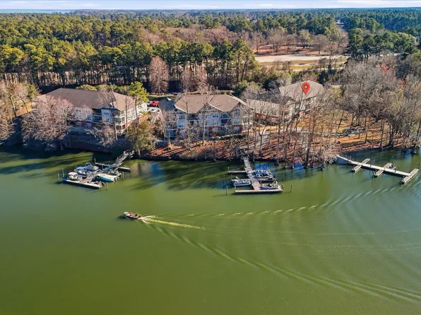 125 Ballard Ln, Santee, SC 29142