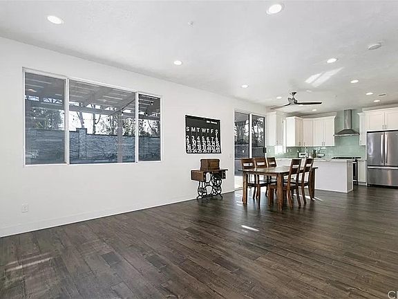 3rd image of 5623 Lone Pine Dr
