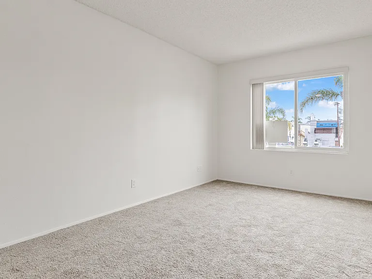 290 Landis Ave #2 — Photo 14