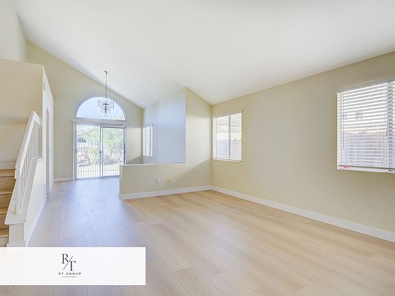 4th image of 21354 Townsendia Ave