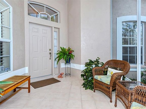4th image of 9557 Forest Hills Cir