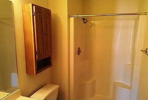 5th image of 607 Greglynn St