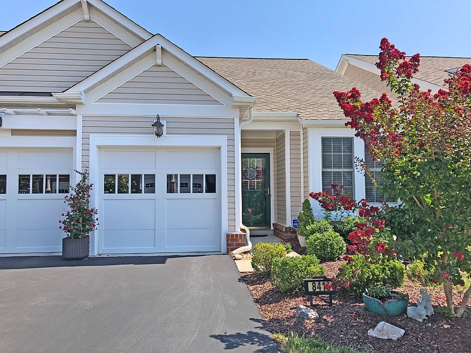 1st image of 8416 Stargazer Lily Ct
