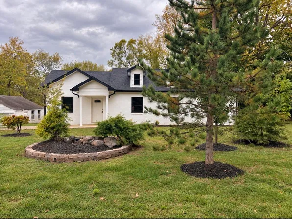1613 Parkers Mill Rd, Lexington, KY 40504