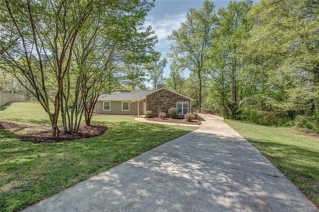 1st image of 1766 Bridlewood Ct