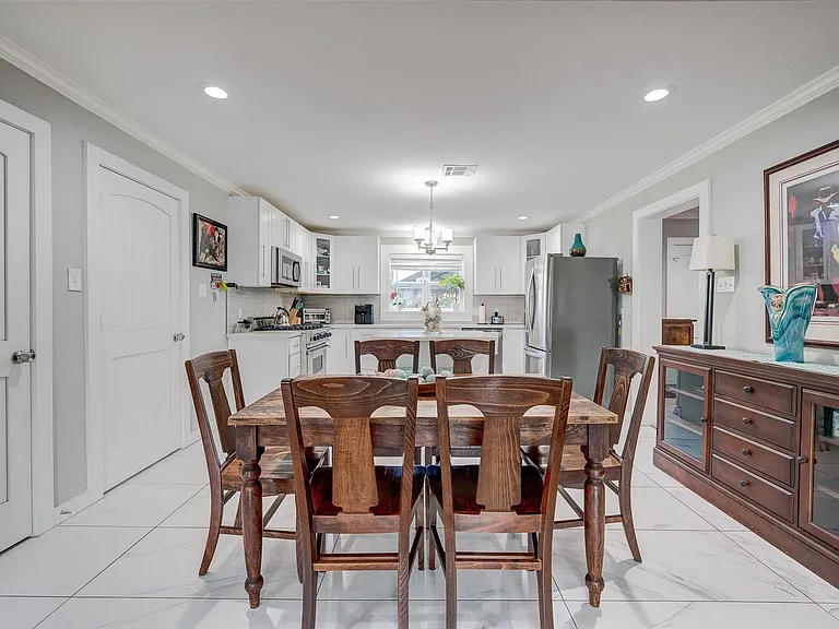 5205 Irvington Blvd — Photo 17