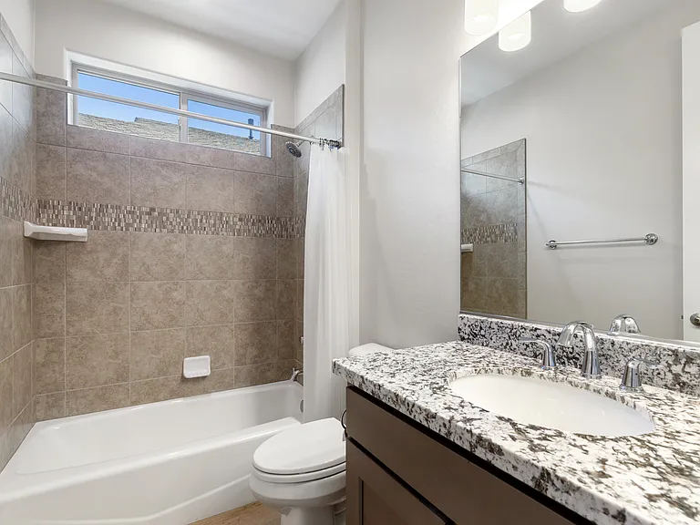 1292 N Low Valley Ln — Photo 6