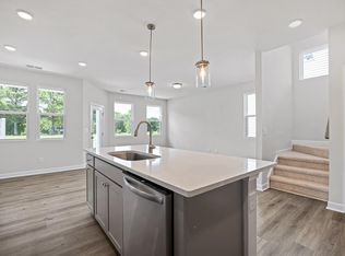 3916 Well Fleet Dr, Fuquay Varina, NC 27526