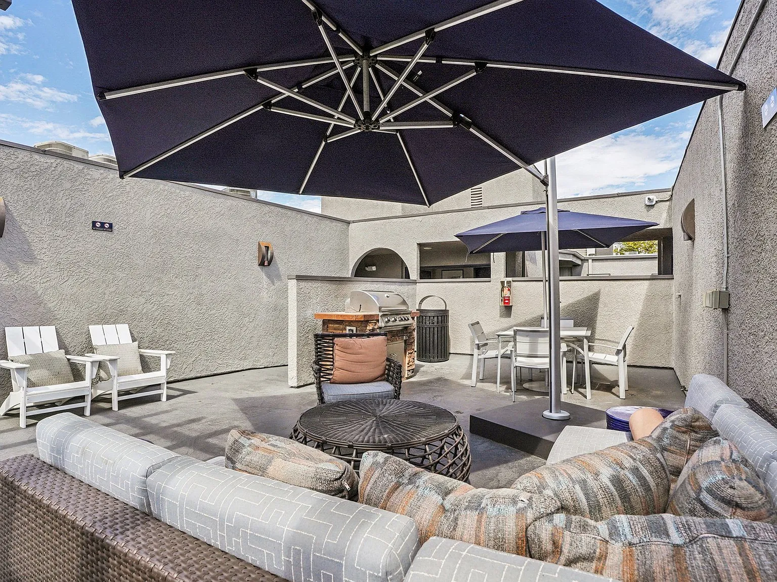 Windfaire Apartments — Photo 3