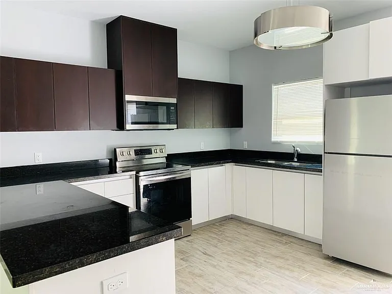 1903 Cari Nicole Ave #3 — Photo 10